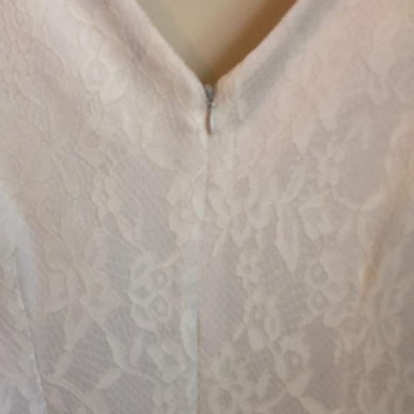 PRICE DROP! Arden B dress - Picture 7 of 7